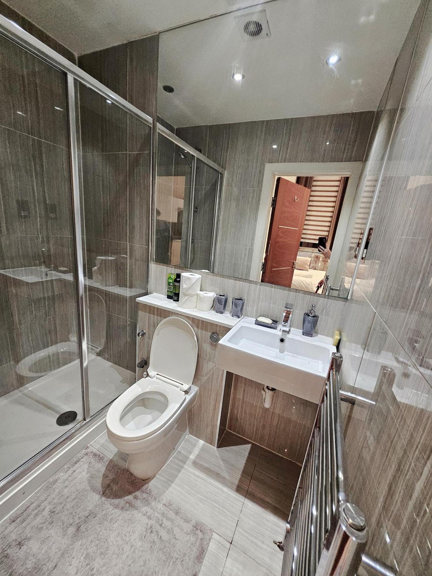- Private & Fully Equipped Apartment *